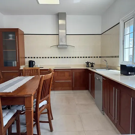 Tendal Hosting - El Mirador De Cristina Holiday home